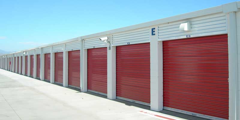 All Star Super Storage features all ground level self-storage units for easy access. No stairs or elevators!
